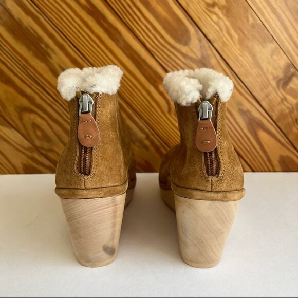 Kenneth Cole Gentle Souls Wedge Ankle Boot - Picture 3 of 9